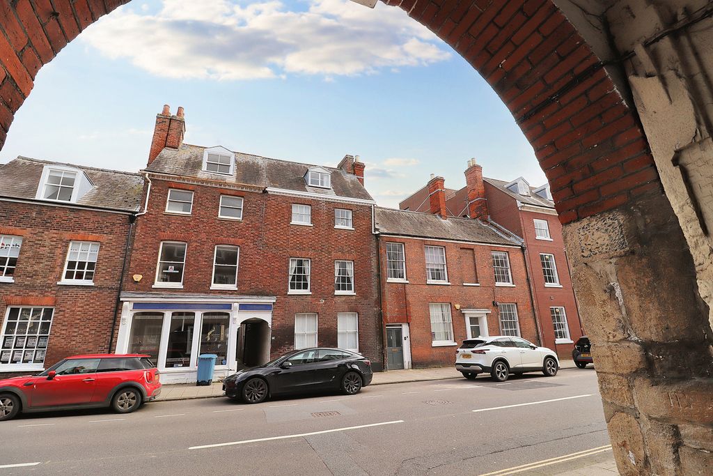 Property photo 1 of 20 3079782