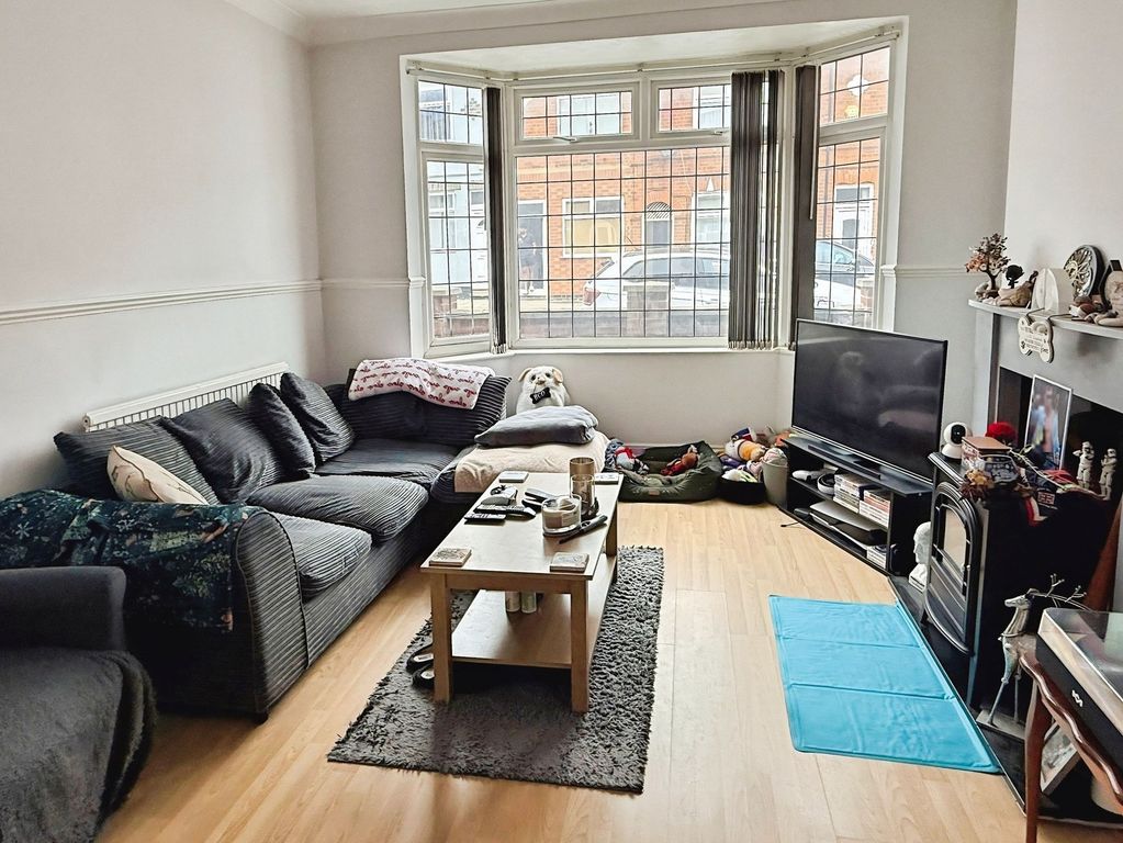 Property photo 3 of 19