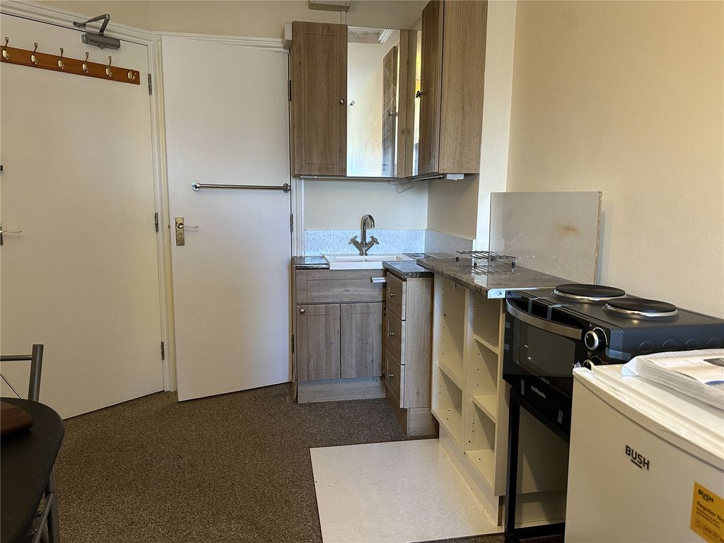 Property photo 2 of 8 Picture No. 06