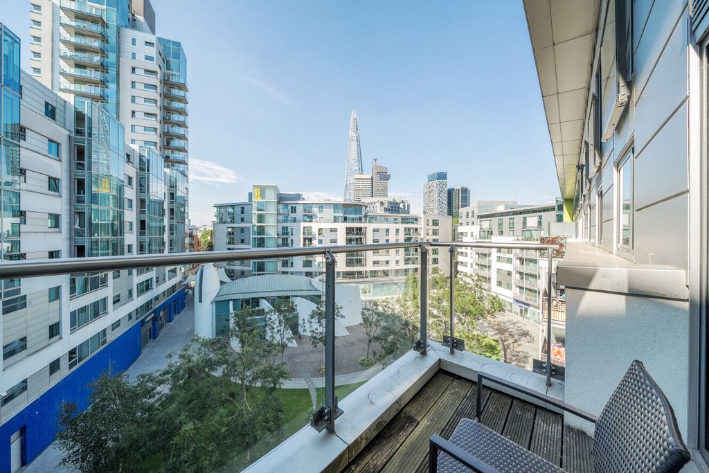 Property photo 2 of 19 1487282-15-6A47Ef...