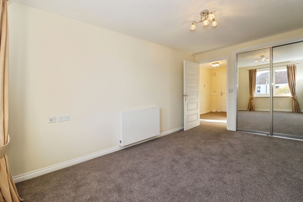 Property photo 3 of 12 Pbox-Img.Jpg