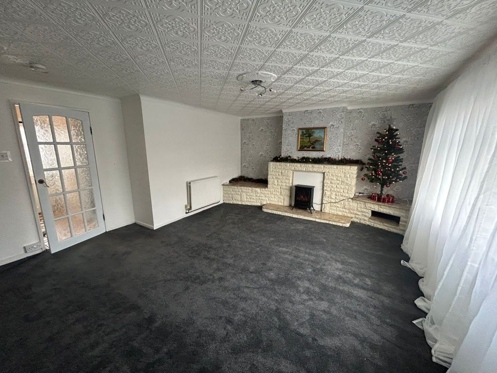 Property photo 2 of 9 Image