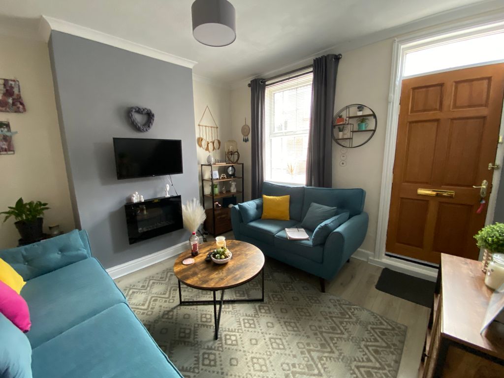 Property photo 2 of 6