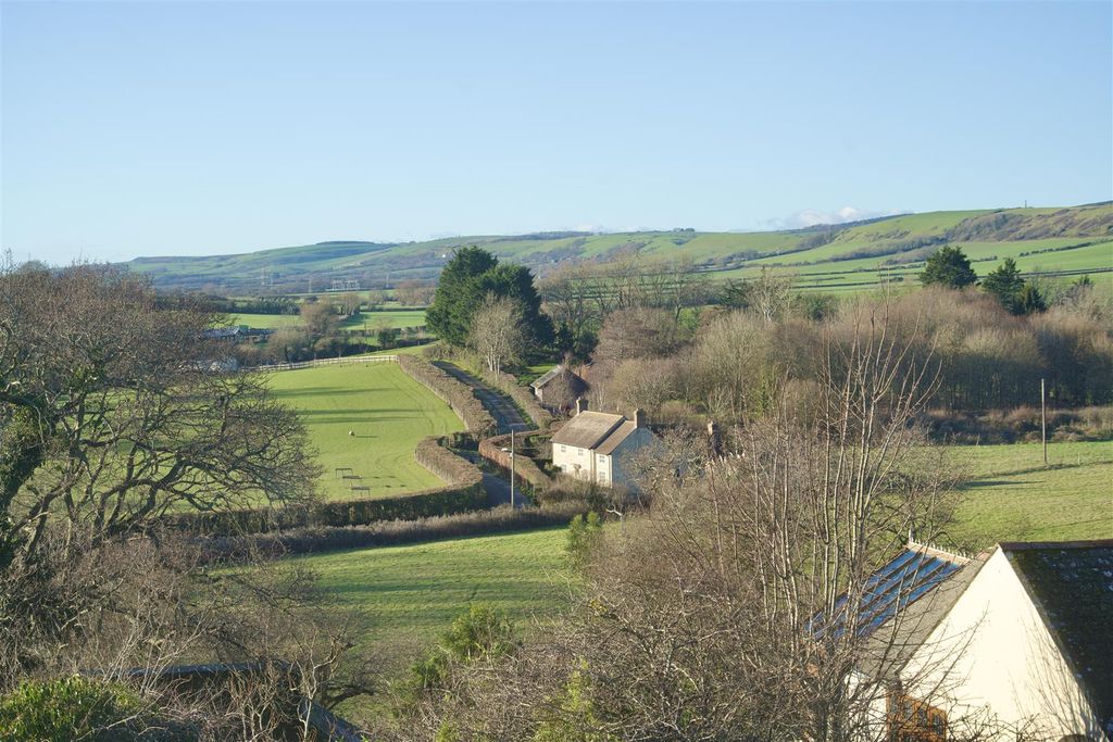 Property photo 2 of 28 Dsc08745.Jpeg