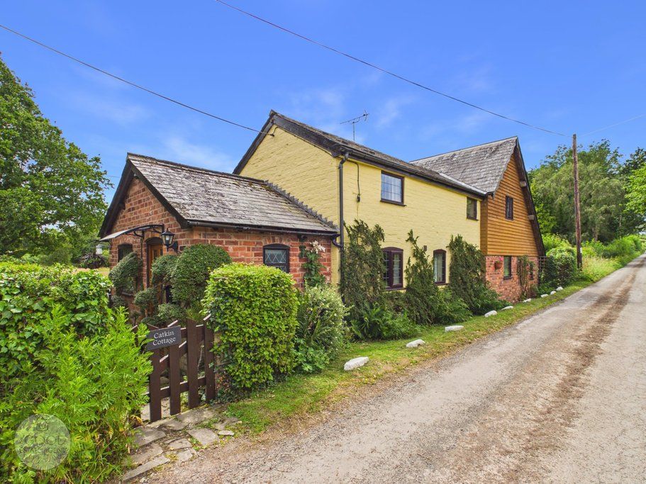 Property photo 2 of 18