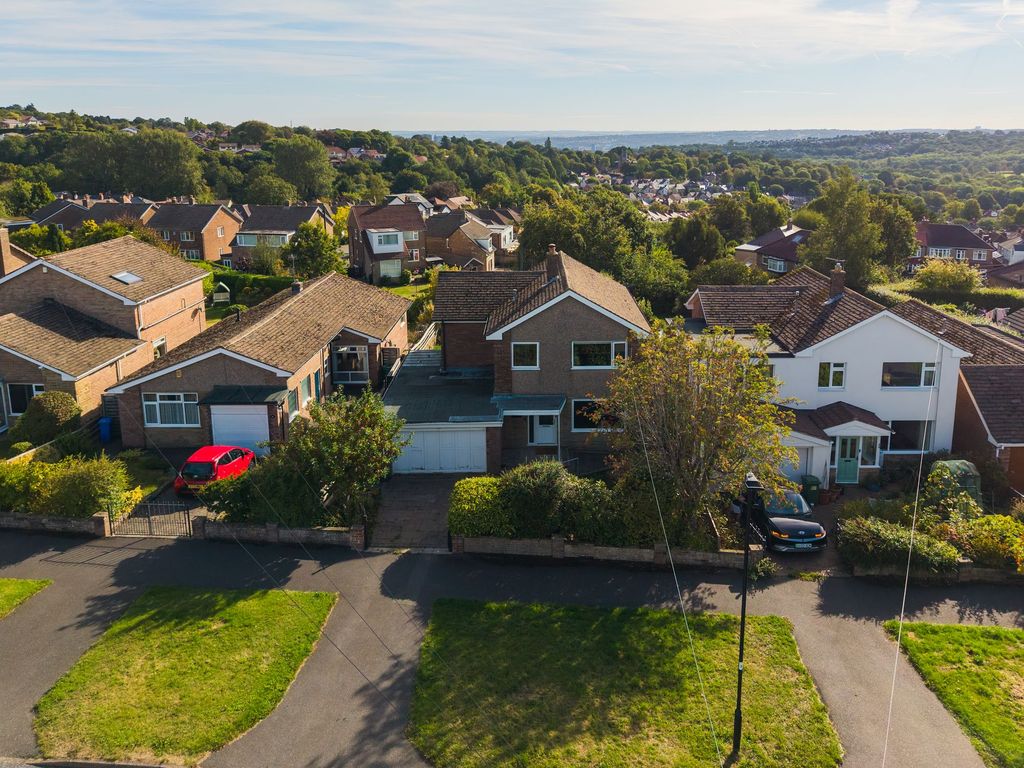 Property photo 1 of 32 42