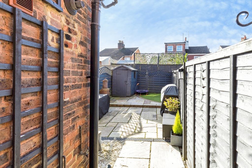 Property photo 3 of 22 Pbox-Img.Jpg