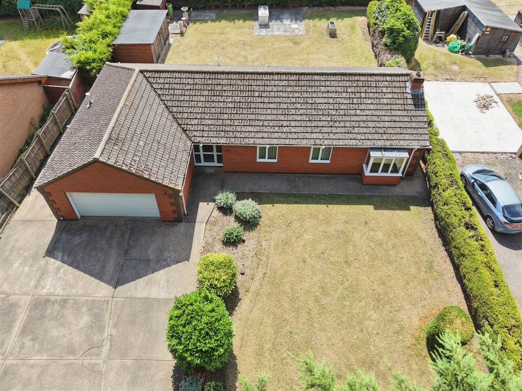 Property photo 1 of 30 Front