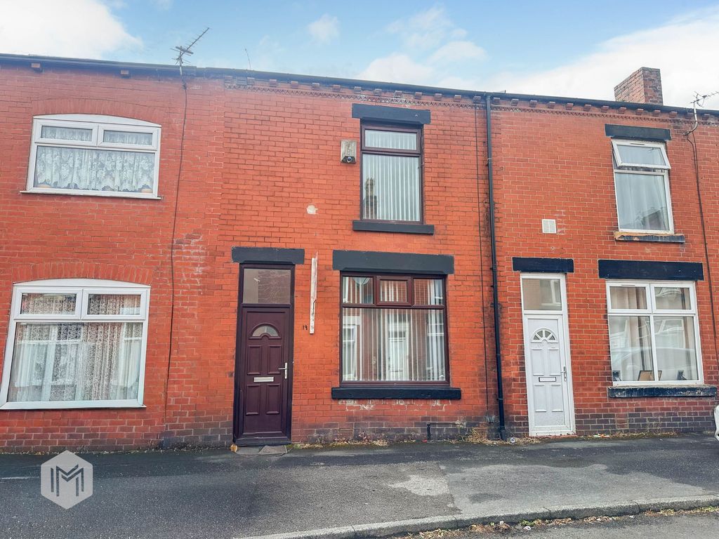 Property photo 1 of 12