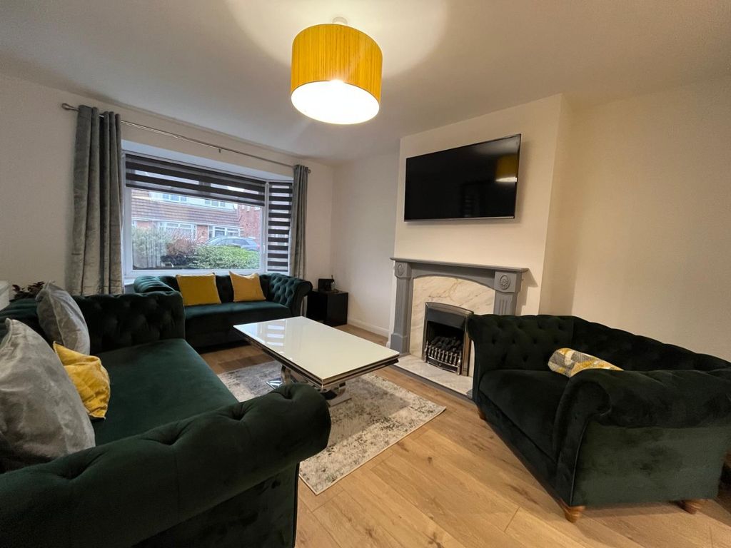 Property photo 2 of 20 4862073