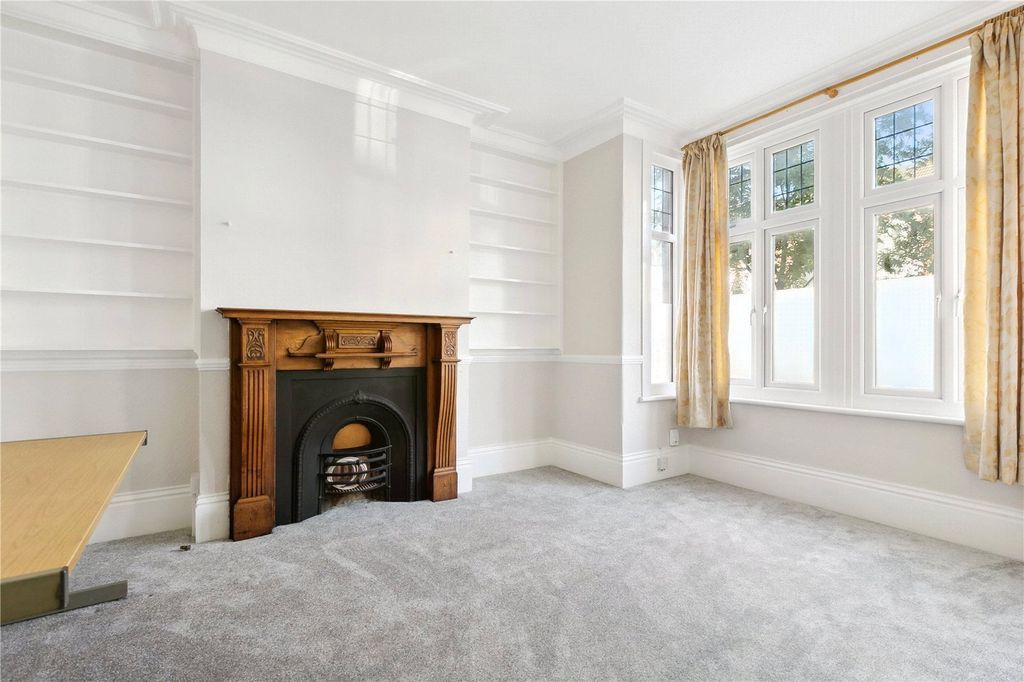 Property photo 2 of 15 Reception