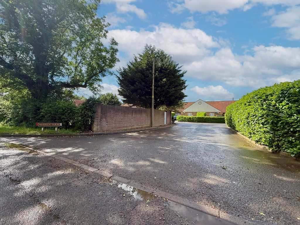 Property photo 1 of 17 Entrance Into The Development