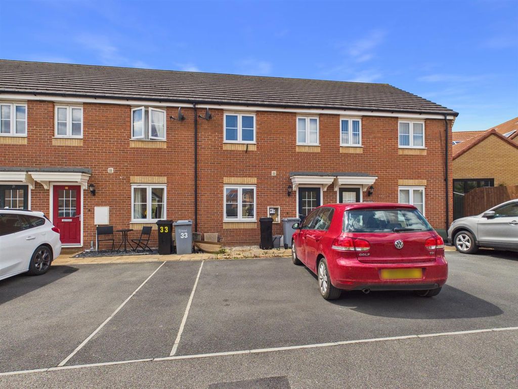 Property photo 1 of 10 Farrer Way, Oakham