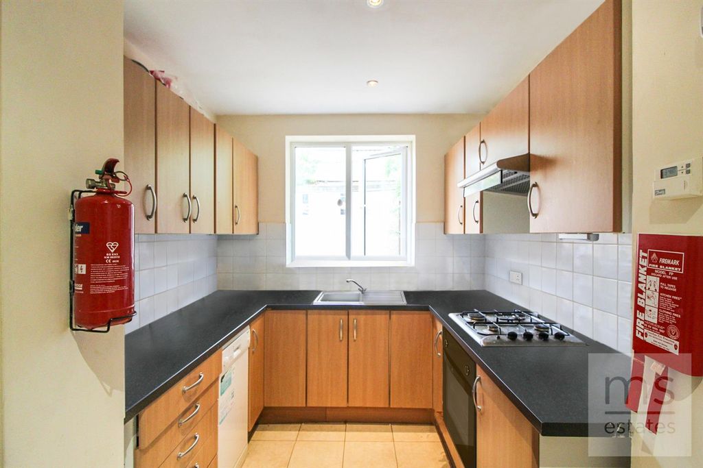 Property photo 2 of 9 Img_4602 (2).Jpg