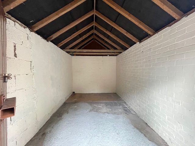 Property photo 3 of 3