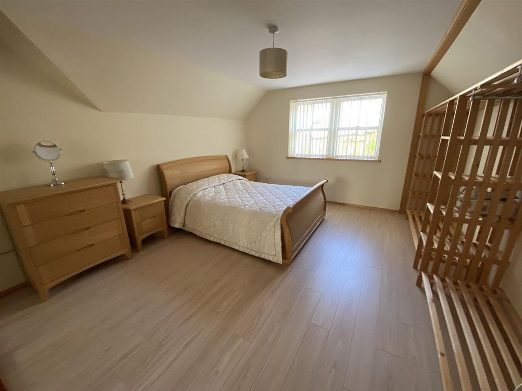 Additional image 14 of 6 bed detached house for saleStradey Hill, Pwll SA15