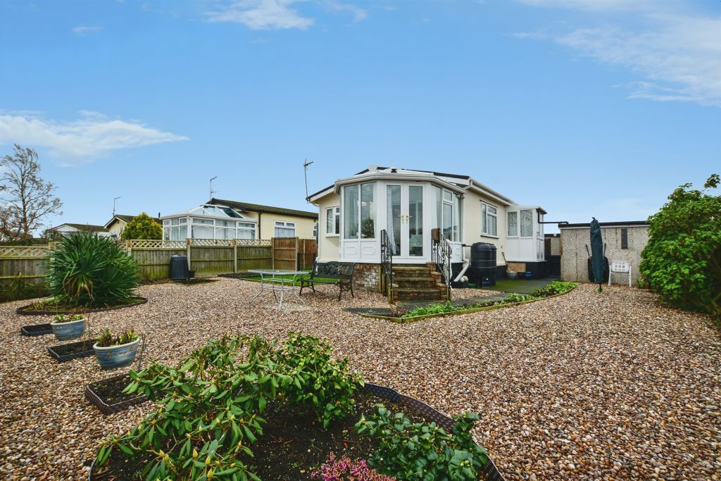 Property photo 1 of 23