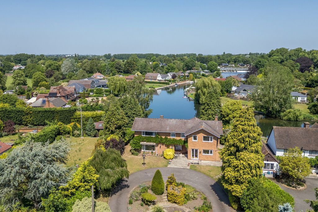 Property photo 1 of 29 1465955-15-6A1593...