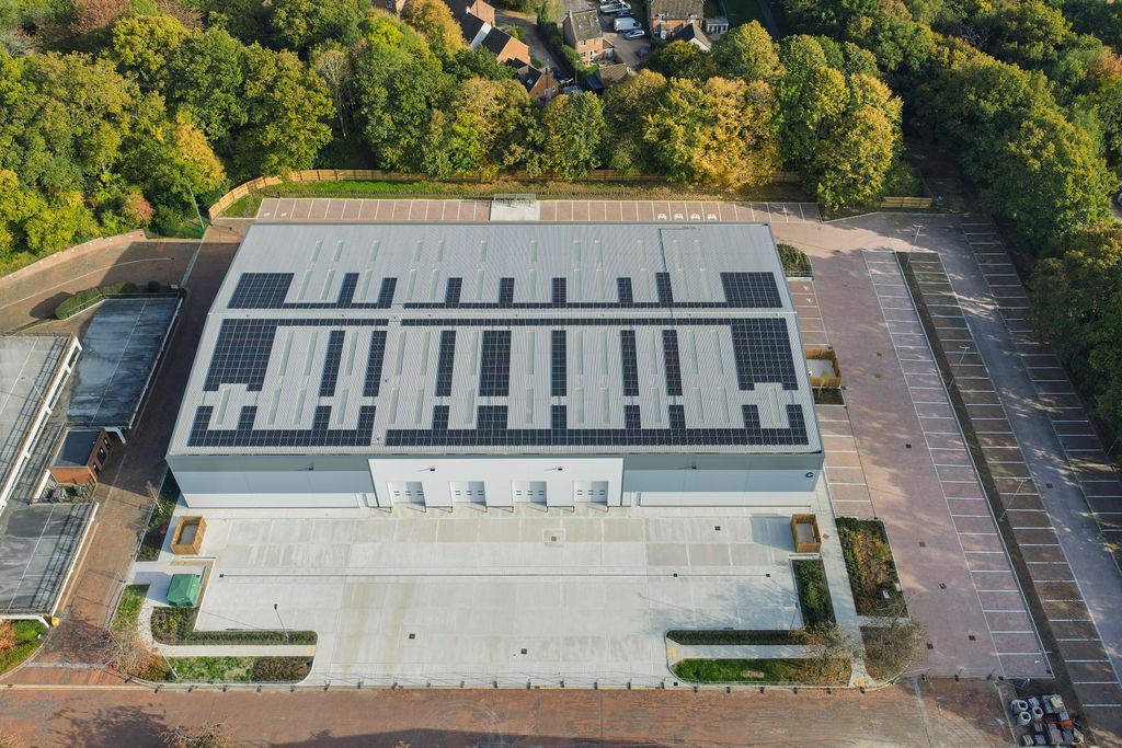 Property photo 2 of 12 Iw121025Ca0181.Jpg