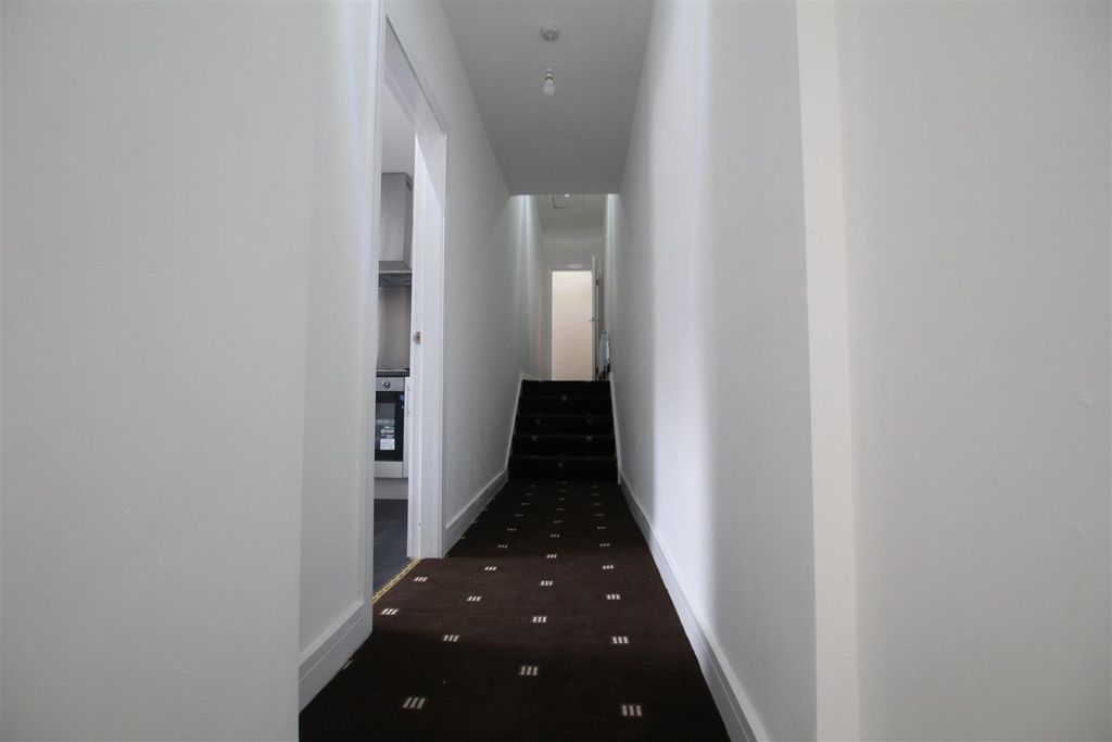 Property photo 3 of 12 Img_3965.Jpg