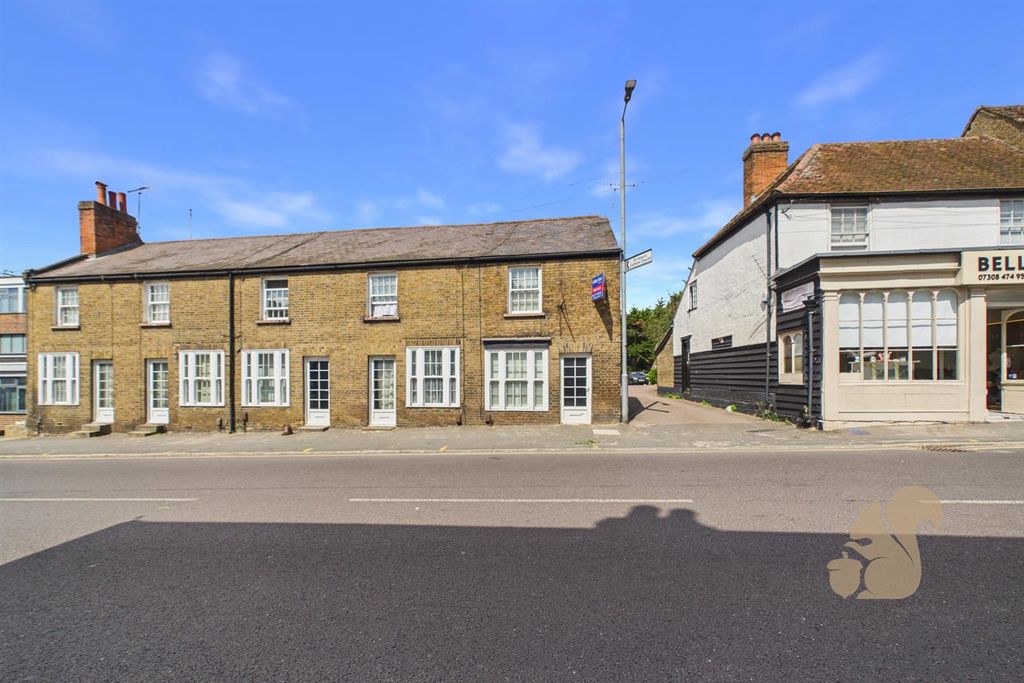 Property photo 1 of 12 Cam01814G0-Pr0137-Still016.Jpg