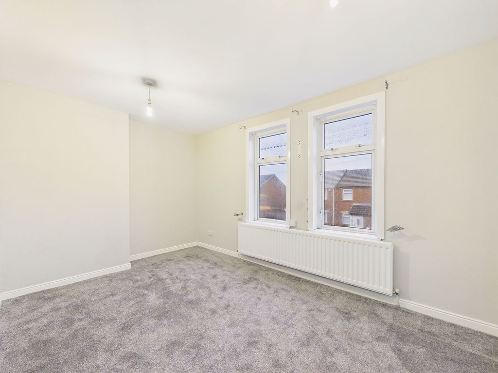 Property photo 3 of 9 Bedroom One