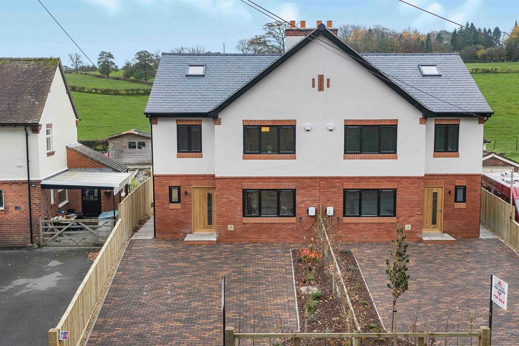 Property photo 1 of 40 (Main)