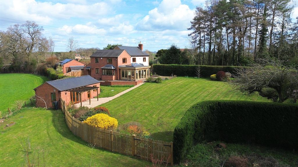 Property photo 1 of 34