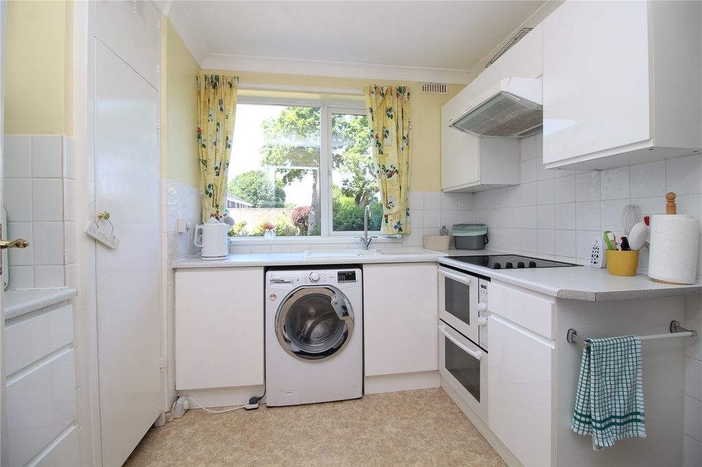 Property photo 2 of 11 Picture No. 02