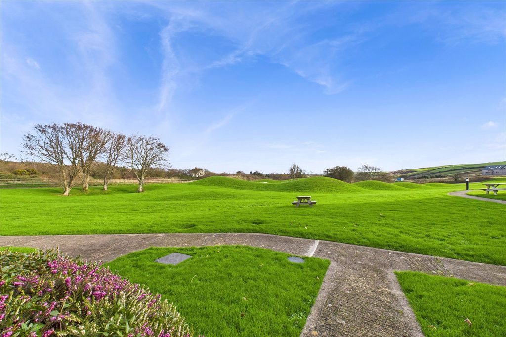 Property photo 2 of 9 Picture No. 07