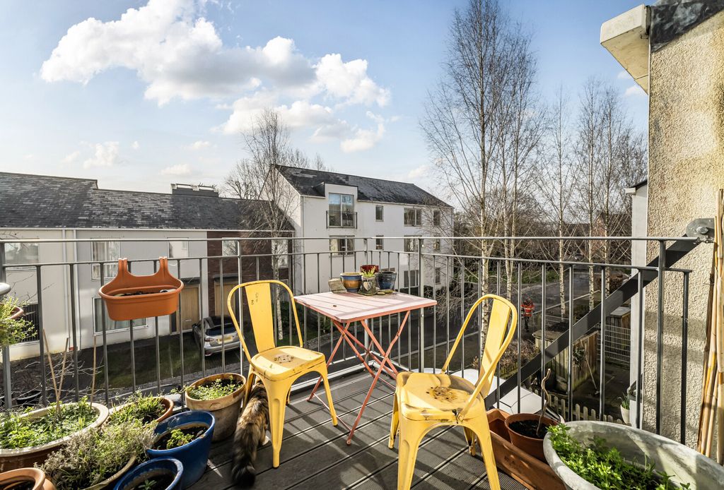 Property photo 3 of 20 1416520-11-699c4A...