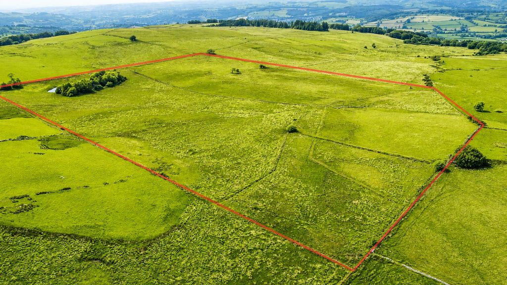 Property photo 1 of 6 Cellan Land Boundary.Png