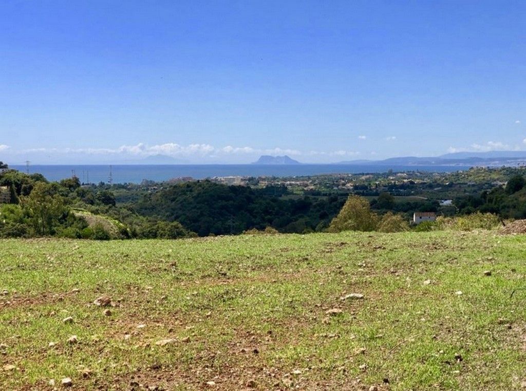 Property photo 1 of 6 Plot (1)