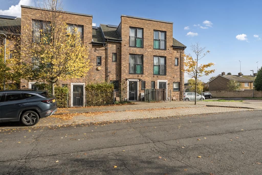 Property photo 1 of 21 External Front