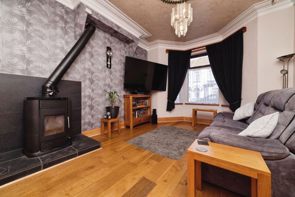 Property photo 2 of 19