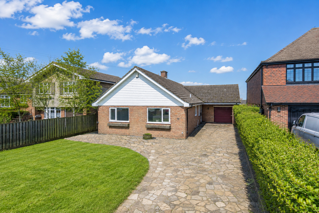 Property photo 1 of 27