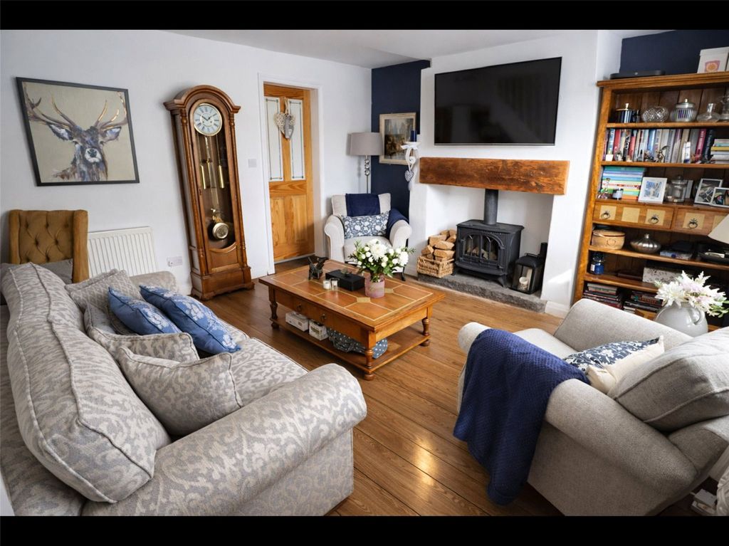 Property photo 2 of 11 Picture No. 04