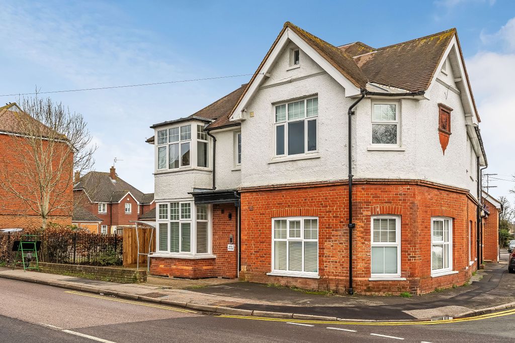 Additional image 11 of 1 bed flat for saleApex House, Main Road, Edenbridge TN8