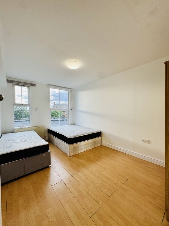 Property photo 1 of 6 1 Bed Flat To Rent Brixton Hill, London Sw2