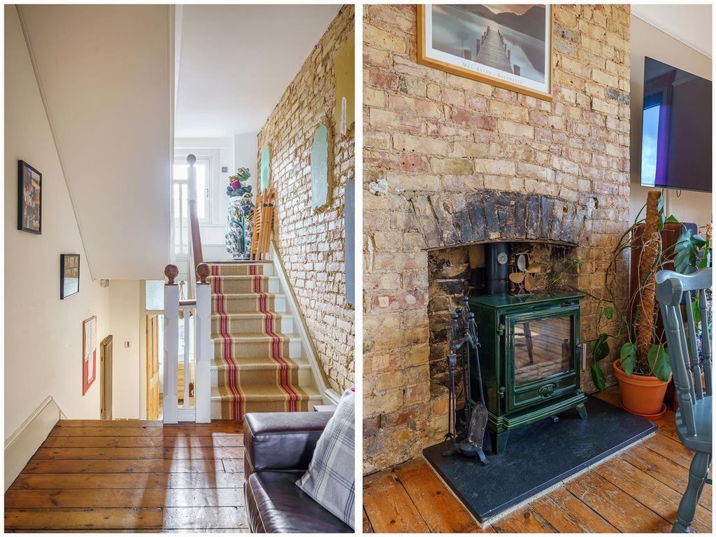Property photo 2 of 16 Thurlow Park Road-18.Jpg