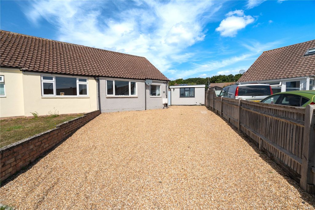 Property photo 3 of 17 Picture No. 16