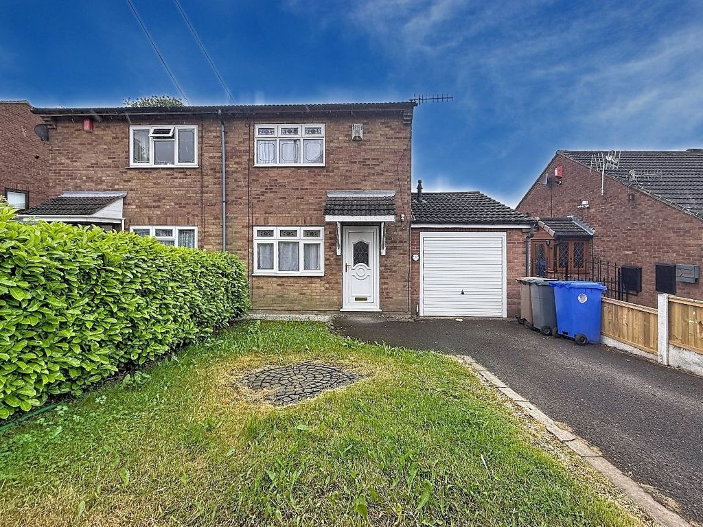 Property photo 1 of 17