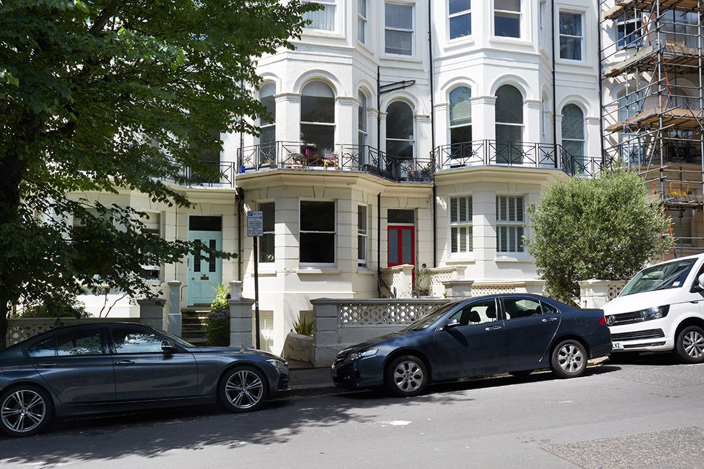 Property photo 3 of 12