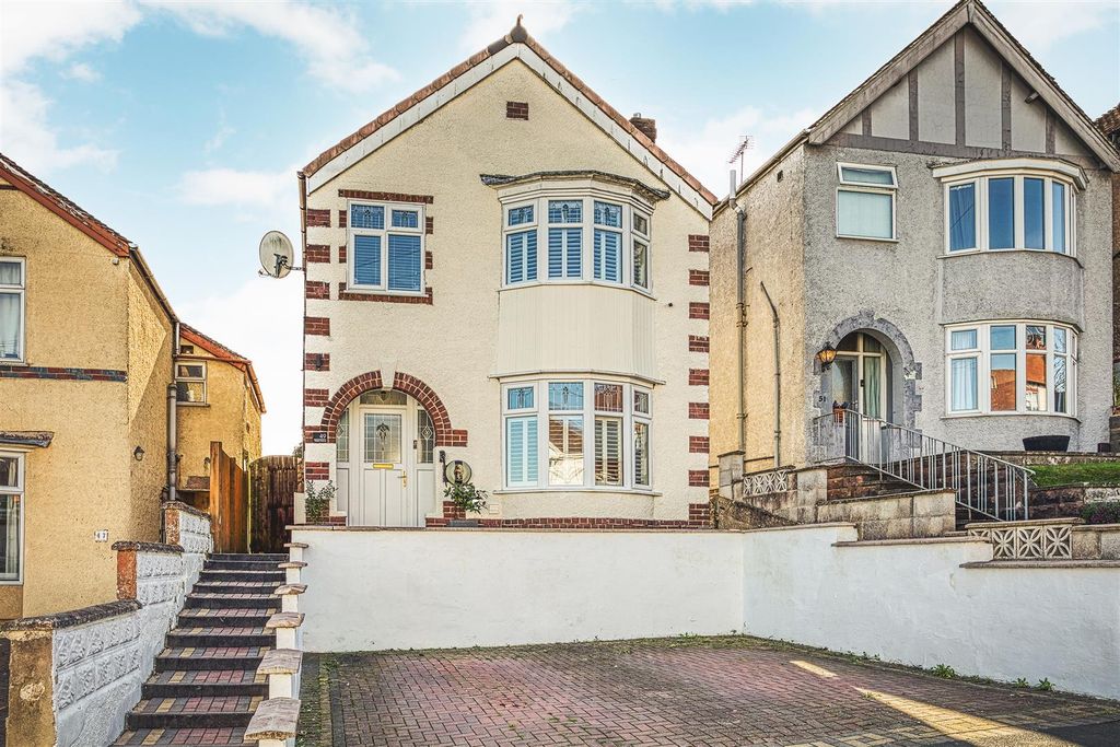 Property photo 1 of 14 2026-03-17 14.33.42-1_Hdr.Jpg