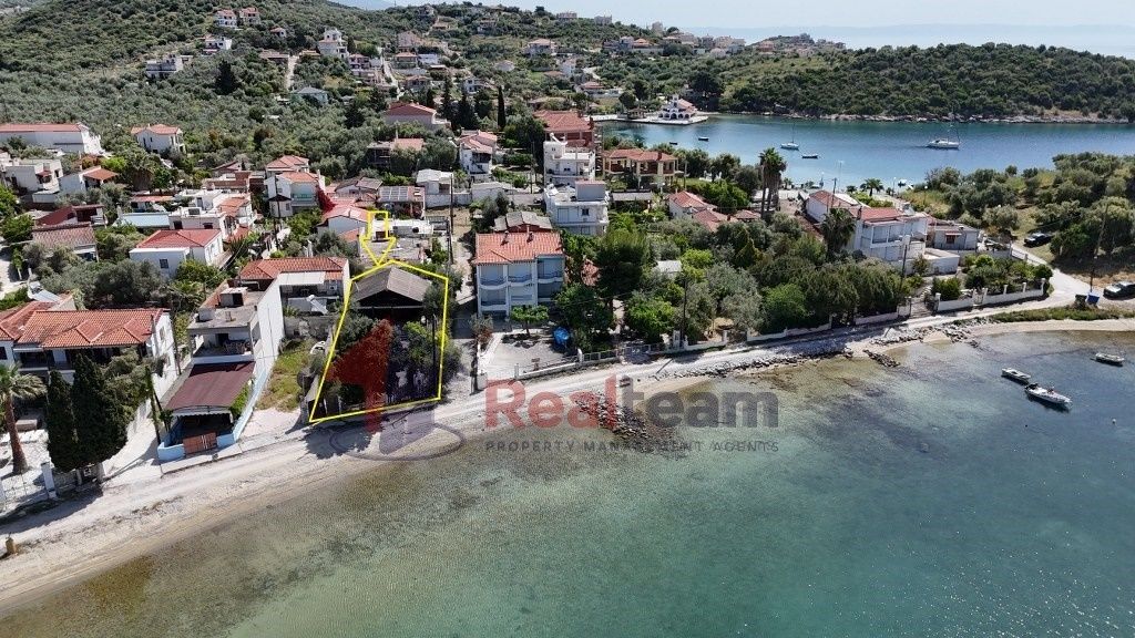 Property photo 1 of 25