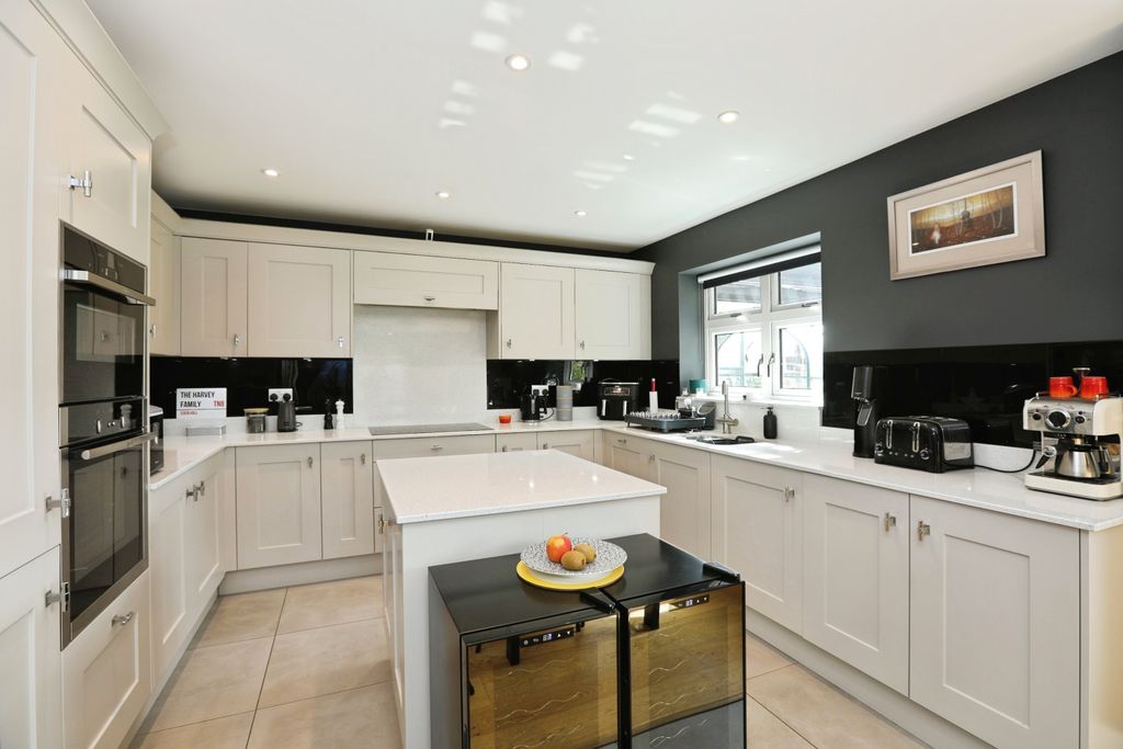 Additional image 7 of 4 bed detached house for saleStick Hill, Edenbridge TN8