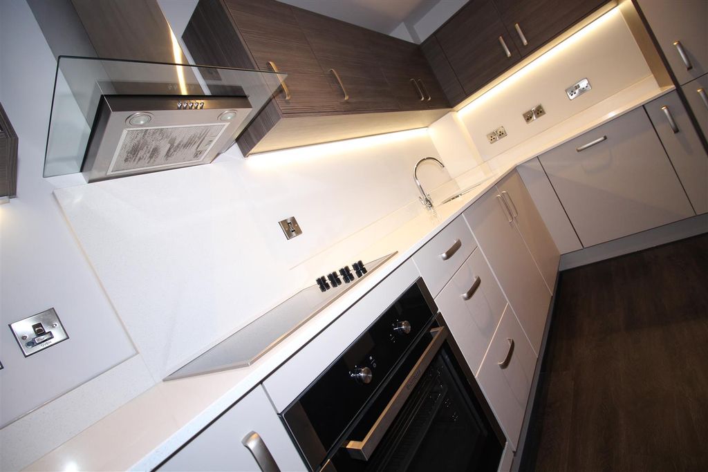 Property photo 2 of 8 Img_8654.Jpg