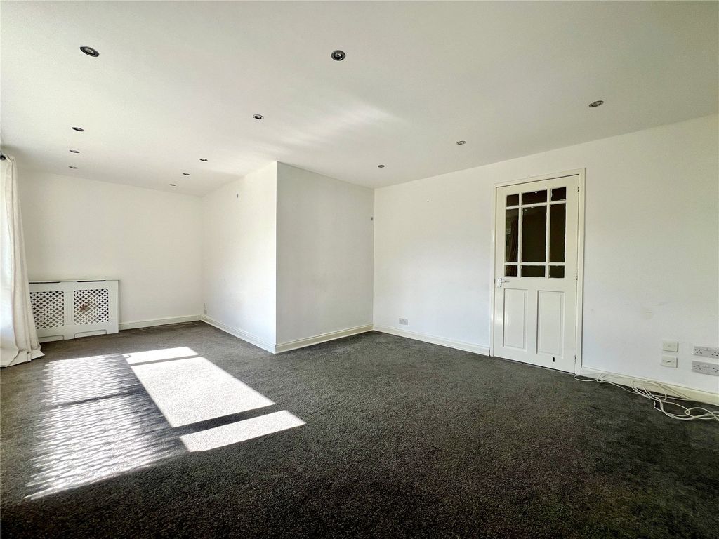 Property photo 2 of 11 Reception Room
