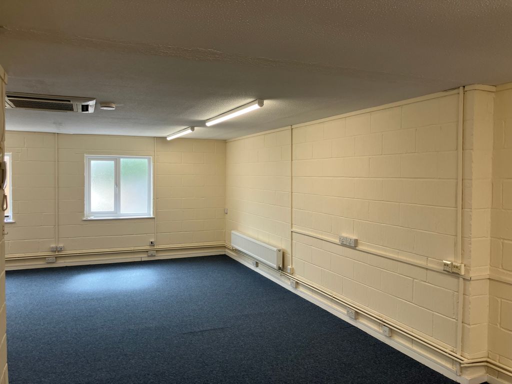 Property photo 2 of 3