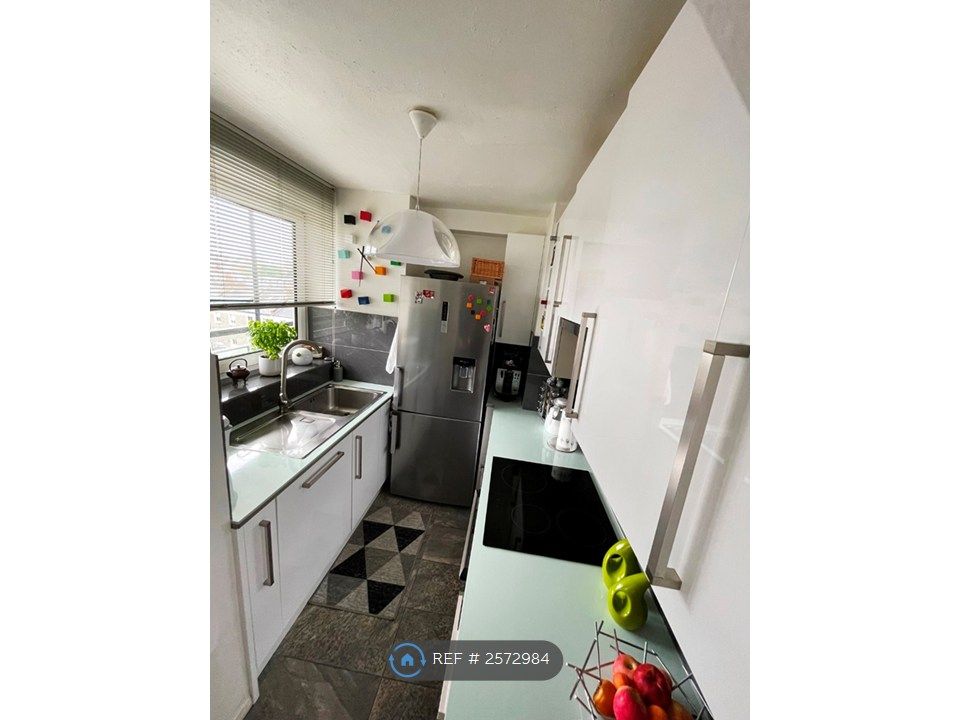 Property photo 2 of 13 Kitchen